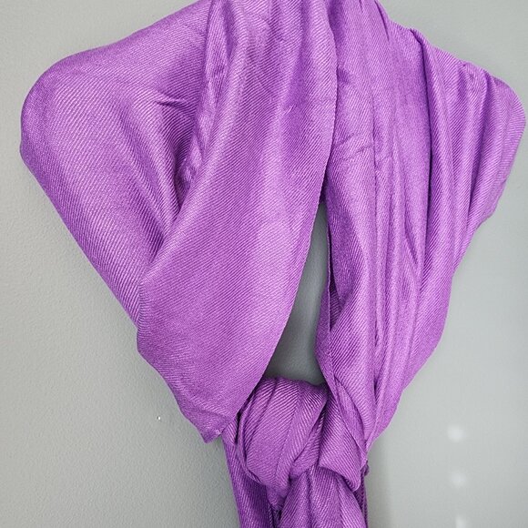 Purple Pashmina Scarf Wrap w/Fringe - Picture 3 of 6